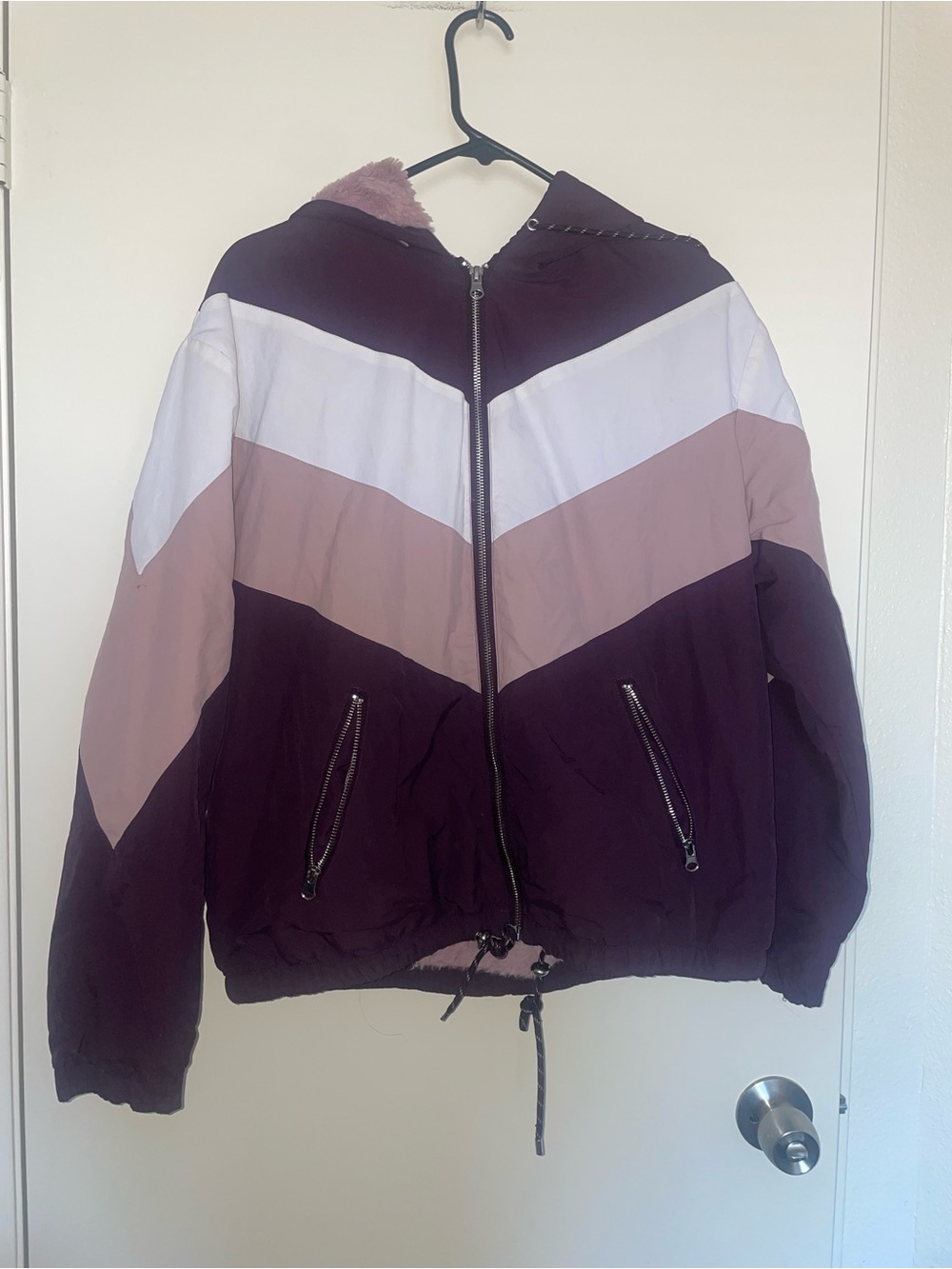 Cali 1850 purple, white, and mauve chevron color block jacket